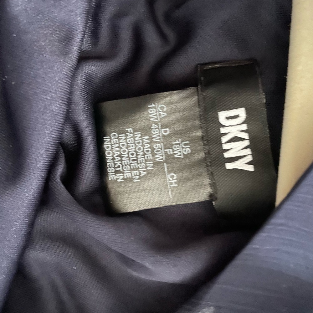 DKNY plus size printed dress - Picture 8 of 8